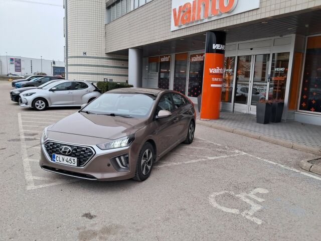 Hyundai IONIQ hybrid 2020