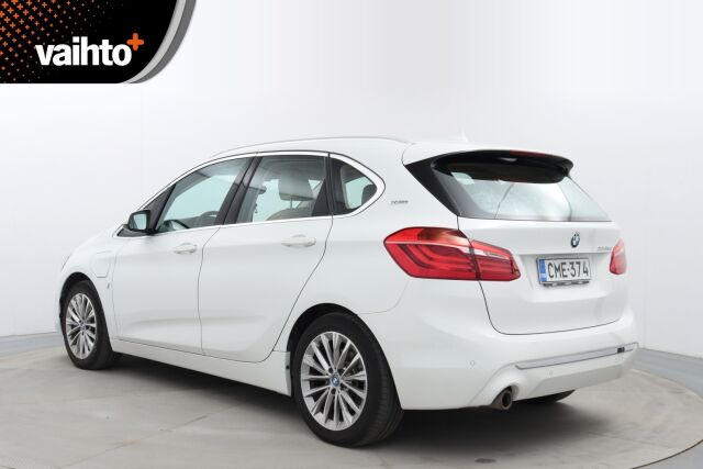 BMW 225 2019 F45 Active Tourer 225xe A Charged Edition Luxury / 1 om / Neliveto / Urh. istuimet / Nahkaverhoilu /