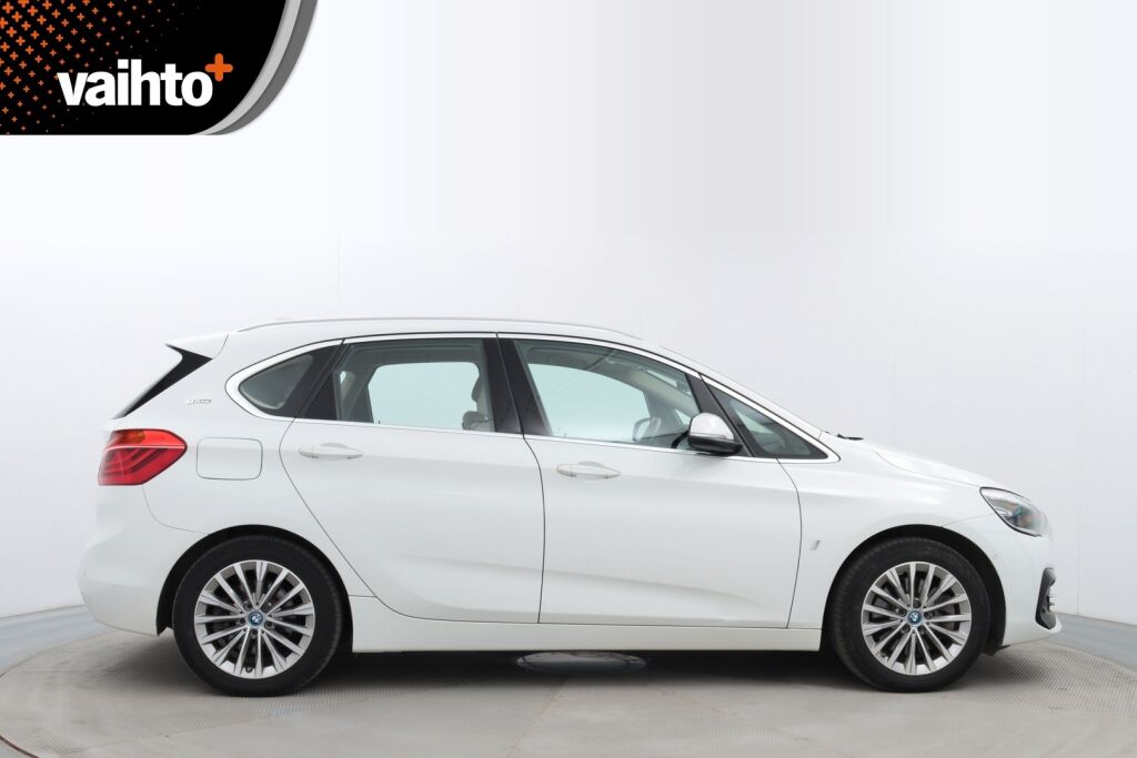 BMW 225 2019 F45 Active Tourer 225xe A Charged Edition Luxury / 1 om / Neliveto / Urh. istuimet / Nahkaverhoilu /