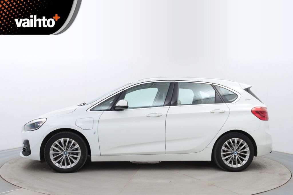 BMW 225 2019 F45 Active Tourer 225xe A Charged Edition Luxury / 1 om / Neliveto / Urh. istuimet / Nahkaverhoilu /