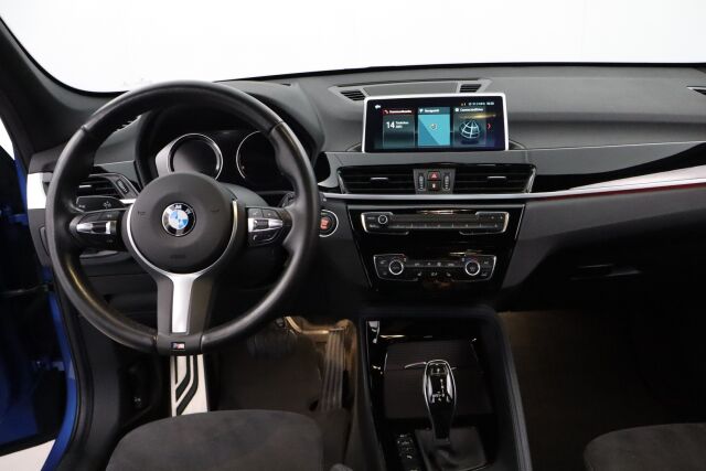 BMW X1 2019 F48 xDrive18d A Business Pro M Sport / Suomiauto / Harman Kardon / HUD / Keyless / Navigointi / Lohko + SP