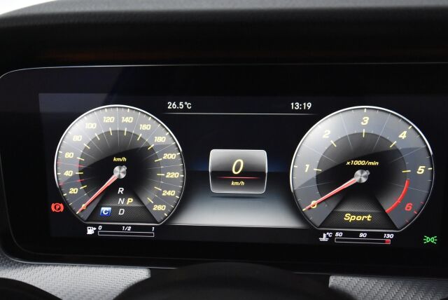 Mercedes-Benz E 2019 220 d 4Matic T A Business AMG / Vetokoukku / Widescreen / Webasto / Multibeam / Merkkiliikeen huoltokirja