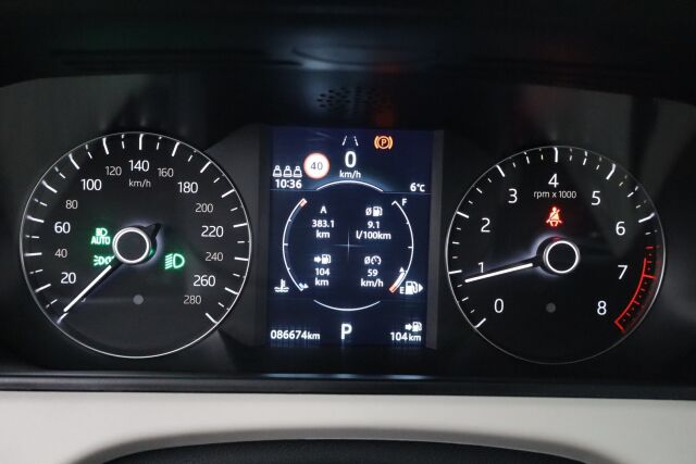 Land Rover Range Rover Velar 2019 P250 2,0 bensiini S / Merkkihuollettu / Suomiauto / ACC / Webasto / Panorama / Meridian / Muistipenkit / Navigointi - RAHOITUS TÄHÄN AUTOON VAIN 3.99% - 