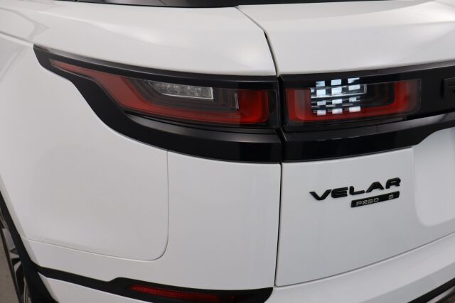 Land Rover Range Rover Velar 2019 P250 2,0 bensiini S / Merkkihuollettu / Suomiauto / ACC / Webasto / Panorama / Meridian / Muistipenkit / Navigointi - RAHOITUS TÄHÄN AUTOON VAIN 3.99% - 