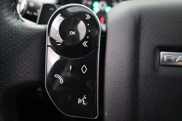 Land Rover Range Rover Velar 2019 P250 2,0 bensiini S / Merkkihuollettu / Suomiauto / ACC / Webasto / Panorama / Meridian / Muistipenkit / Navigointi - RAHOITUS TÄHÄN AUTOON VAIN 3.99% - 