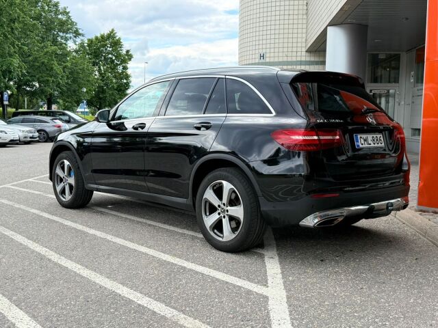 Mercedes-Benz GLC 2018 350 e 4Matic A Premium Business / BLIS / Vetokoukku / Liikennemerkkien tunnistus / Led valot