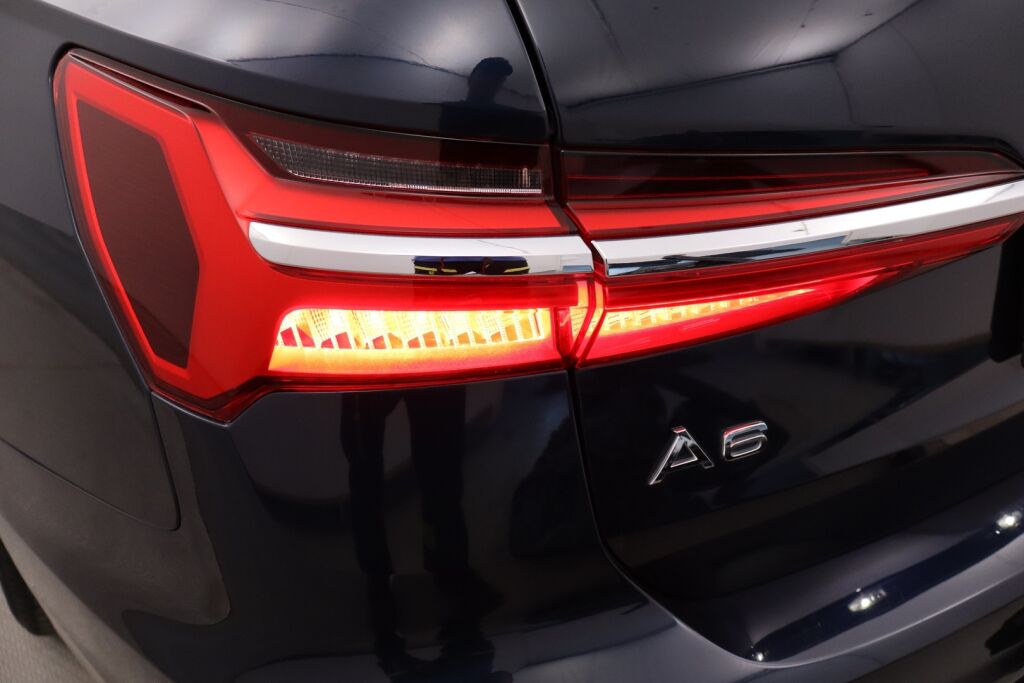 Audi A6 2019 Avant Business Sport 40 TDI MHEV quattro S tronic / Webasto / Vakkari / 360kamera / Koukku / Huom km./