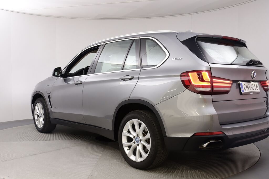 BMW X5 2017 F15 xDrive40e A / Pro navi / Kamera / Koukku / Panoraama / Ratinlämmitin / Harman&Kardon / Hyvin huollettu