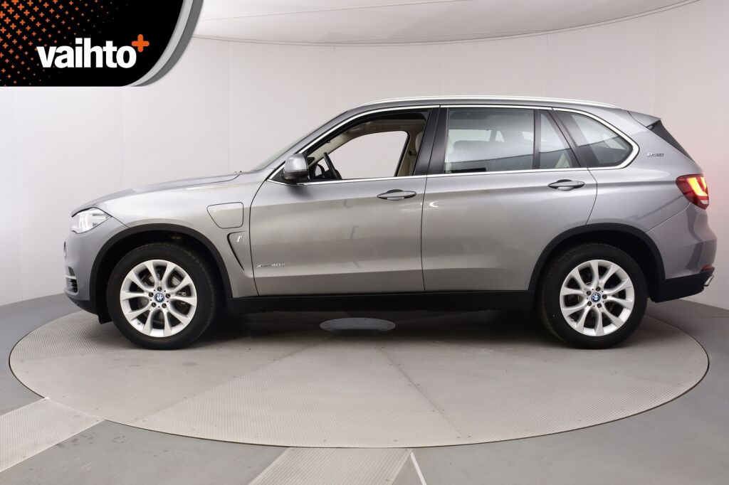 BMW X5 2017 F15 xDrive40e A / Pro navi / Kamera / Koukku / Panoraama / Ratinlämmitin / Harman&Kardon / Hyvin huollettu