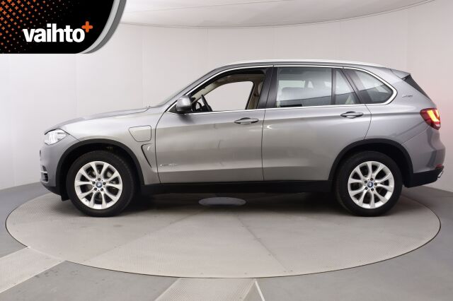 BMW X5 2017 F15 xDrive40e A / Pro navi / Kamera / Koukku / Panoraama / Ratinlämmitin / Harman&Kardon / Hyvin huollettu