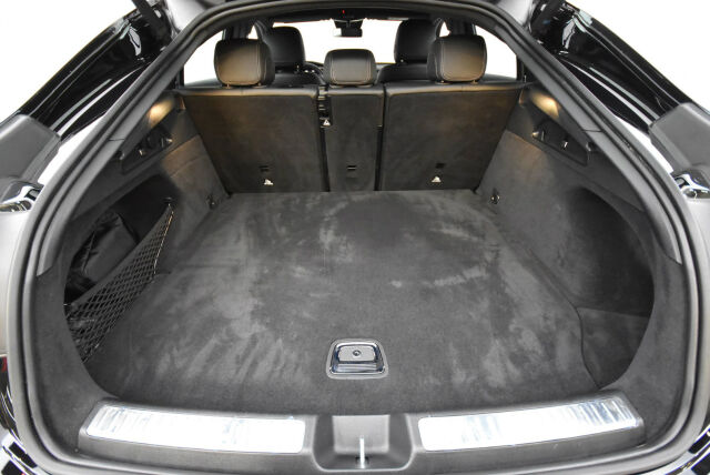 Mercedes-Benz GLC 2019 300 d 4MATIC A Business Coupé / Tehdaskoukku / Pelipaketti/ Navi / Sisätilan luxury-paketti