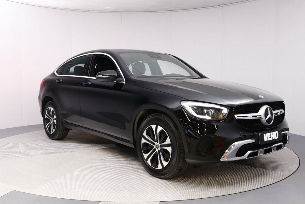 Mercedes-Benz GLC 2019 300 d 4MATIC A Business Coupé / Tehdaskoukku / Pelipaketti/ Navi / Sisätilan luxury-paketti