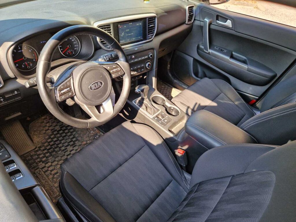 Kia Sportage 2019 1,6 T-GDI ISG Urban Active DCT A/T EcoDynamics / Kamera / Koukku / Lohkolämmtin / 1 omistaja / Juuri huollettu
