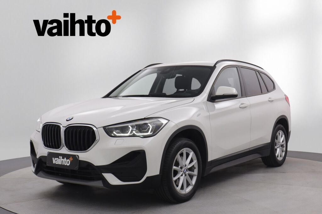 BMW X1 2020 F48 xDrive18d A Business / HUD / Navi Plus / Vetokoukku