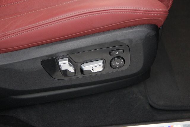 BMW X6 2019 G06 xDrive 30d M Sport / Huippu varusteet / Varusteita 57t€:lla ks. tarkka listaus /
