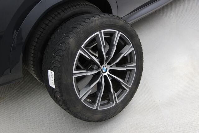 BMW X6 2019 G06 xDrive 30d M Sport / Huippu varusteet / Varusteita 57t€:lla ks. tarkka listaus /