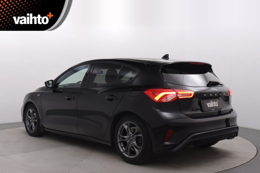 Ford Focus 2020 1,0 EcoBoost 125hv A8 ST-Line 5-ovinen / Webasto /  Lämmitettävä tuulilasi / Juuri huollettu /