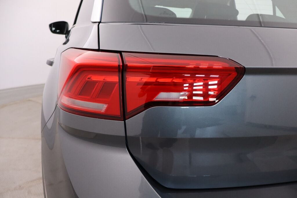 Volkswagen T-Roc 2020 Style Limited 1,5 TSI EVO 110 kW DSG-automaatti / ACC / Apple Car Play / Webasto / LEDit /