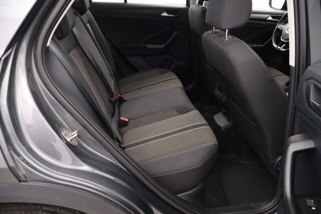 Volkswagen T-Roc 2020 Style Limited 1,5 TSI EVO 110 kW DSG-automaatti / ACC / Apple Car Play / Webasto / LEDit /