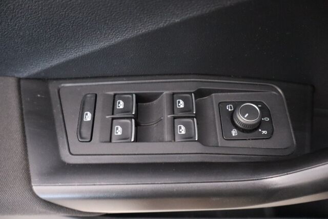Volkswagen T-Roc 2020 Style Limited 1,5 TSI EVO 110 kW DSG-automaatti / ACC / Apple Car Play / Webasto / LEDit /