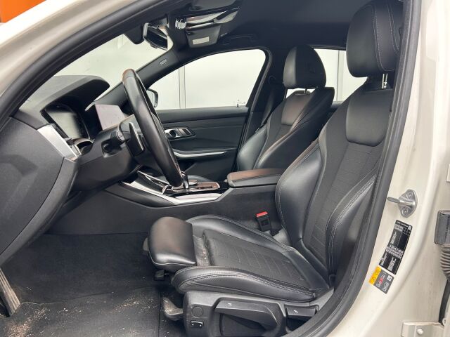 BMW 330 2020 G20 Sedan 330e A Charged Edition Sport / ACC / HiFi / M ratti