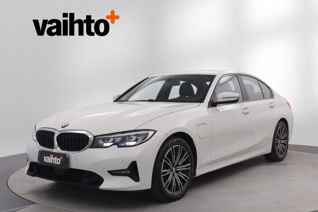 BMW 330 2020
