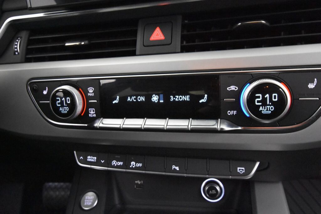 Audi A4 2020 Sedan Business S line Edition 45 TFSI 180 kW MHEV quattro S tronic / Webasto / Vetokoukku / Bang & Olufsen / Matrix Led
