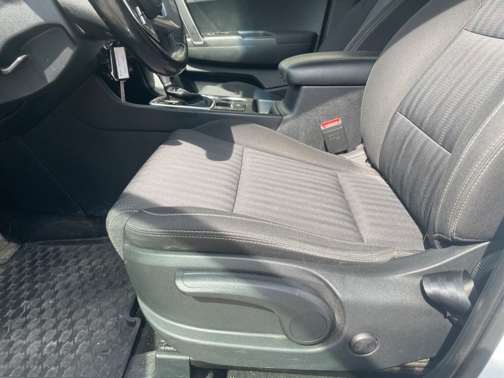 Kia Sportage 2020 1,6 T-GDI ISG Urban Active DCT A/T EcoDynamics / Kamera/ Lämmitettävä ohjauspyörä/ Juuri huollettu