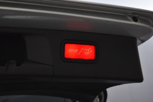 Mercedes-Benz E 2017 220 d 4Matic T A All-Terrain / Navi / Webasto / Koukku / Ilma-alusta / High Perf LED