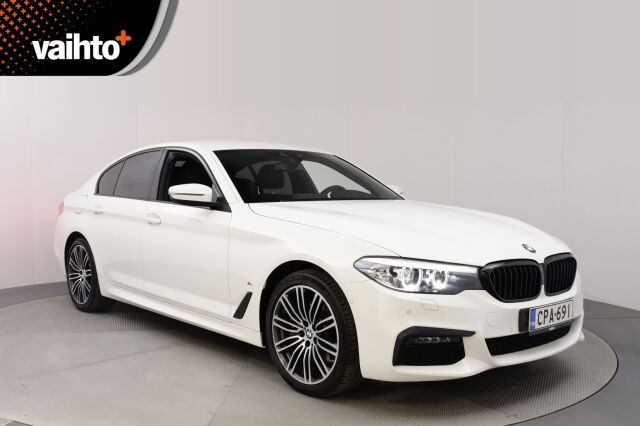 BMW 530 2020 G30 Sedan 530e xDrive A Charged Edition M Sport / Harman Kardon / Navigointi / Isommalla akulla / LED-ajovalot