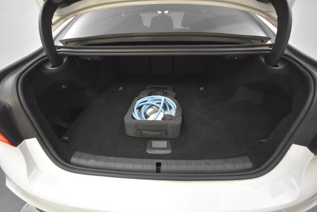 BMW 530 2020 G30 Sedan 530e xDrive A Charged Edition M Sport / Harman Kardon / Navigointi / Isommalla akulla / LED-ajovalot
