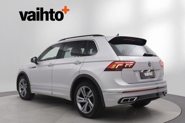 Volkswagen Tiguan 2021 R-Line 1,5 TSI 110 kW DSG-automaatti / ACC / Webasto /  Tutkat / Huoltokirja /