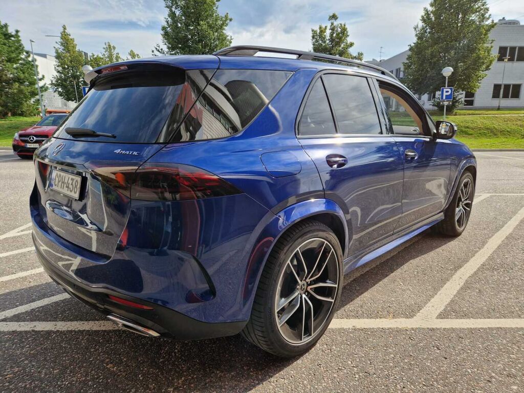 Mercedes-Benz GLE 2021 350 de 4MATIC EQ Power / AMG sisä- ja ulko / Distronic + / Burmester / HUD / Koukku / Multibeam / 360 Kamera