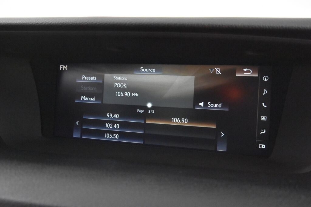 Lexus GS 2016 300h Hybrid A Premier / Huippuvarusteet / Adapt. vakkari / Mark & Levinson / HUD / 18-suuntaset penkit