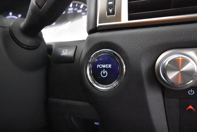 Lexus GS 2016 300h Hybrid A Premier / Huippuvarusteet / Adapt. vakkari / Mark & Levinson / HUD / 18-suuntaset penkit