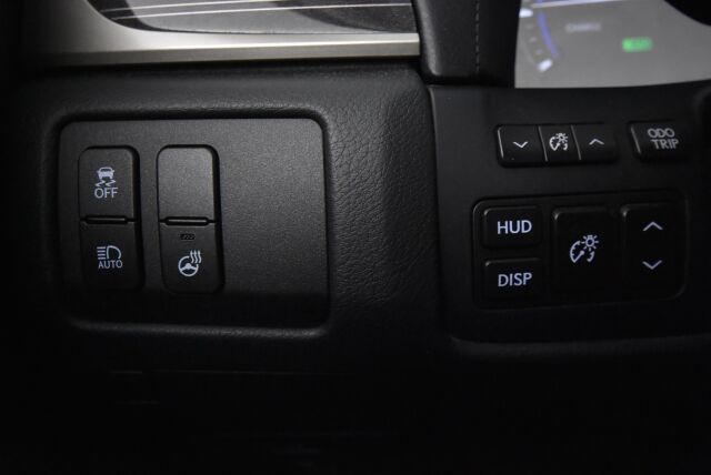 Lexus GS 2016 300h Hybrid A Premier / Huippuvarusteet / Adapt. vakkari / Mark & Levinson / HUD / 18-suuntaset penkit