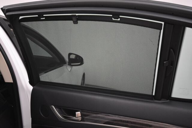 Lexus GS 2016 300h Hybrid A Premier / Huippuvarusteet / Adapt. vakkari / Mark & Levinson / HUD / 18-suuntaset penkit