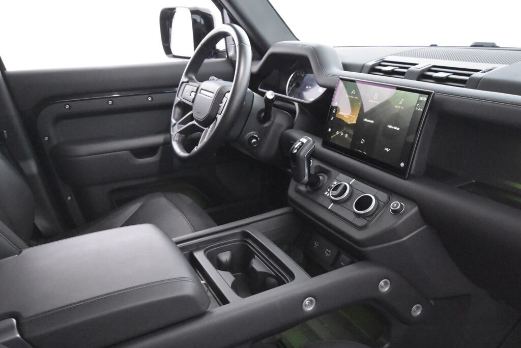 Land Rover Defender 2023 110 P400e Plug-in Hybrid X-Dynamic SE 23MY / Meridian / 360 Kamera / 22" / Matrix Led / Webasto / Driver assist / Koukku