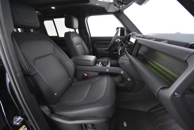 Land Rover Defender 2023 110 P400e Plug-in Hybrid X-Dynamic SE 23MY / Meridian / 360 Kamera / 22" / Matrix Led / Webasto / Driver assist / Koukku