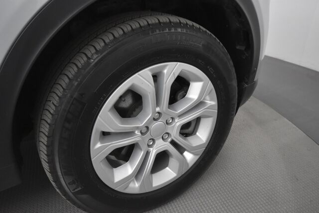 Land Rover Discovery Sport 2022 P300e Plug-in Hybrid AWD Auto S / ACC / Vetokoukku / 360 kamera / Nahkaverhoilu / Kaistavahti