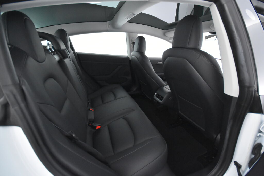 Tesla Model 3 2021 Standard Range Plus / Suomiauto / 1-omistaja / 2x vanteet / Premium audio