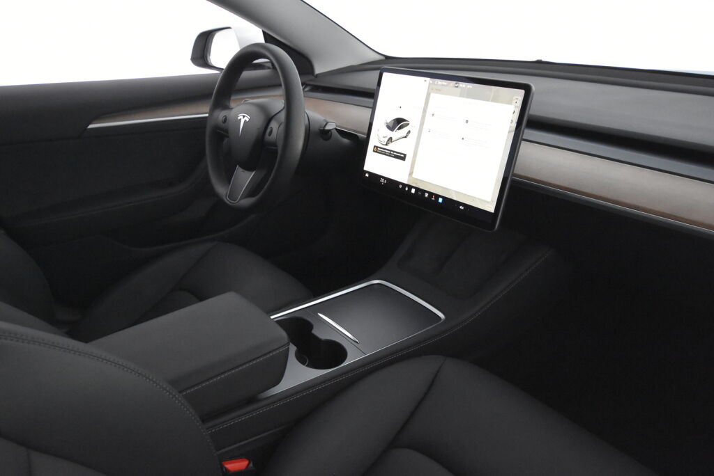 Tesla Model 3 2021 Standard Range Plus / Suomiauto / 1-omistaja / 2x vanteet / Premium audio