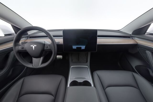 Tesla Model 3 2021 Standard Range Plus / Suomiauto / 1-omistaja / 2x vanteet / Premium audio