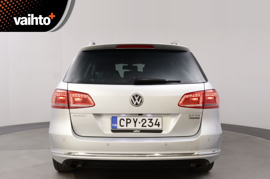 Volkswagen Passat 2012 Variant Highline 2,0 TDI 125 kW (170 hv) BlueMotion Technology 4MOTION DSG-aut / Webasto / Vakkari / Nahat / Vetokoukku /