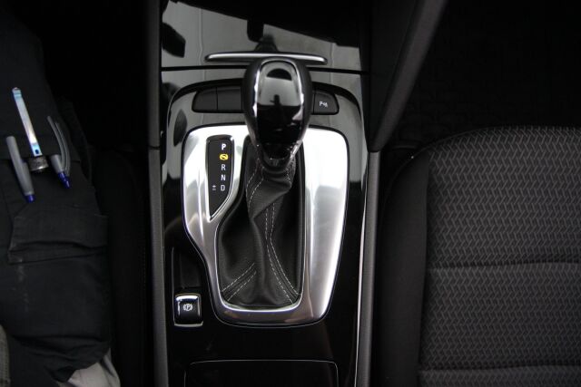 Opel Insignia 2023 Grand Sport Innovation Plus 175 D Turbo A / HUD / BLIS / Matrix / Webasto / Vetokoukku