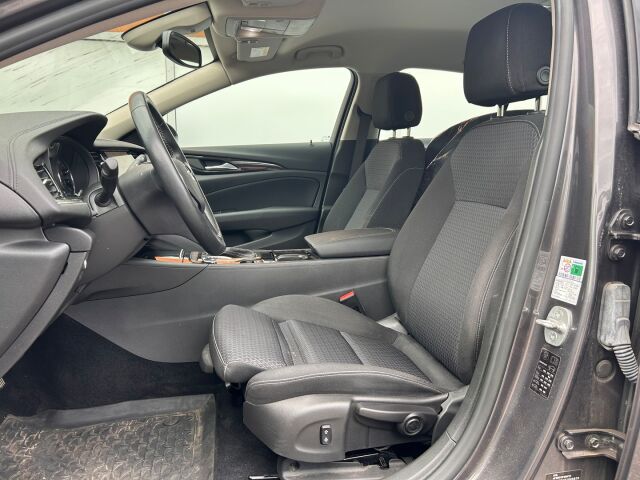 Opel Insignia 2023 Grand Sport Innovation Plus 175 D Turbo A / HUD / BLIS / Matrix / Webasto / Vetokoukku