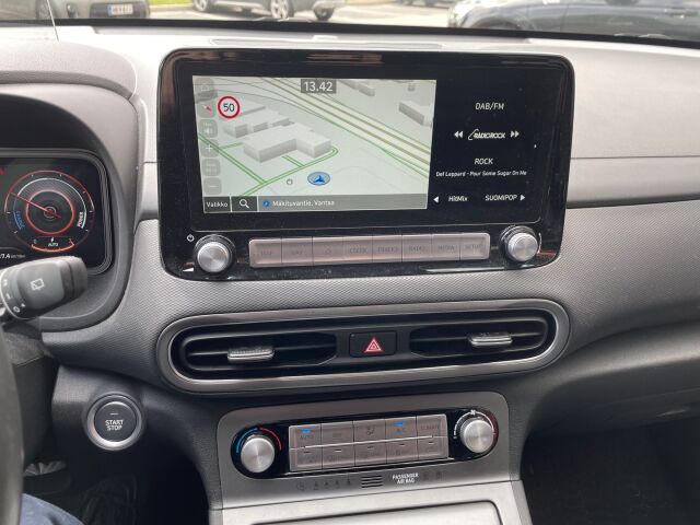 Hyundai KONA 2023 electric 64 kWh 204 hv Style MY21 / TULOSSA TAMPEREELLE