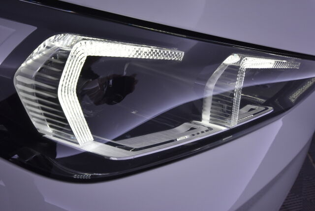 BMW X1 2023 U11 25e xDrive Charged Edition xLine / Vetokoukku / Comfort Access / HarmanKardon / LED / Kamera