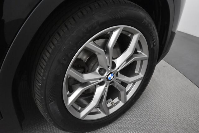 BMW X3 2020 G01 xDrive20d A xDrive Edition xLine / Led-ajovalot / Moottorinlämmitin / Urheiluistuimet