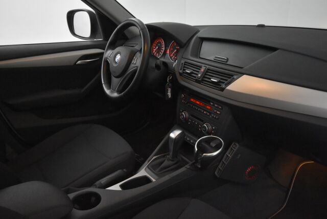 BMW X1 2012 xDrive20d TwinPower Turbo A Limited xDrive Edition / Xenon valot / Lohkolämmitin